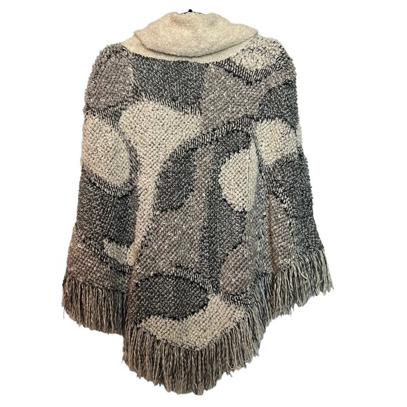 I.N.C.International Concepts Gray White Tan Knit Wool Alpaca Blend Fringe Poncho - Picture 6 of 16